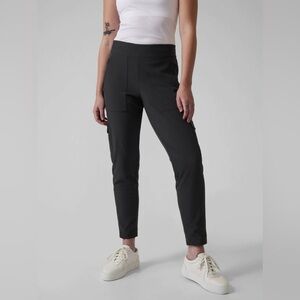 Athleta Chelsea Cargo Lined Pant in Black